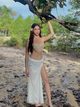 Euna Mariee