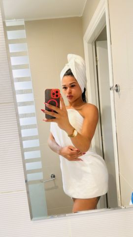 Kamilly Bella