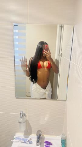 Kamilly Bella