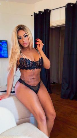Paty Alves 