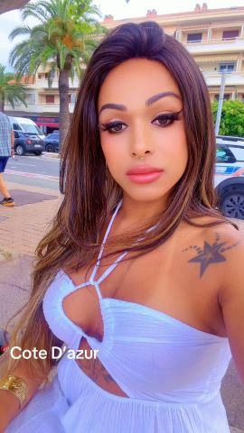 Paty Alves 