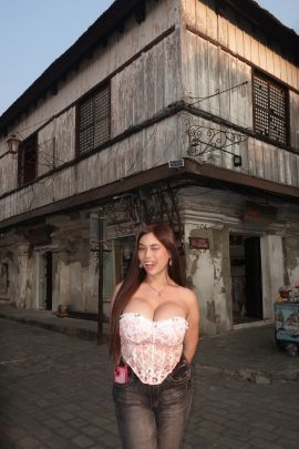 MustTry Roxanne