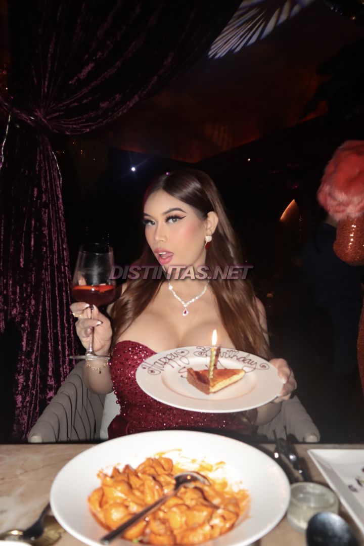 MustTry Roxanne