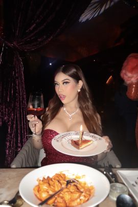 MustTry Roxanne