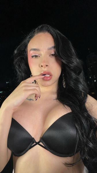 ONLYFANS: https://onlyfans.com/foxxydolly 
TODO MI CONTENIDO EXPLÍCITO EN MI ONLYFANS O POR MENSAJE PRIVADO!
Soy una chica colombiana dispuesta para hacer realidad las  fantasías y sueños de mis clientes  😈 anímate a escribir 
☑️video llamadas/ video calls 
☑️ encuentros en persona/ meet ups 
☑️ contenido/sexual videos 