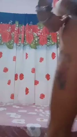 Ariana L