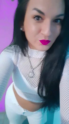 Ariana L