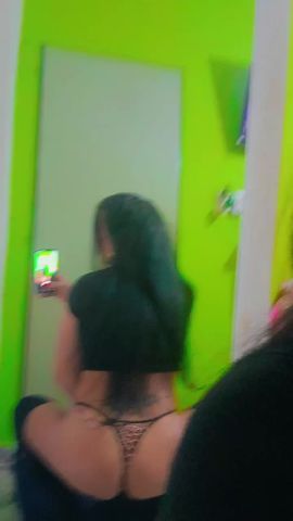 Ariana L