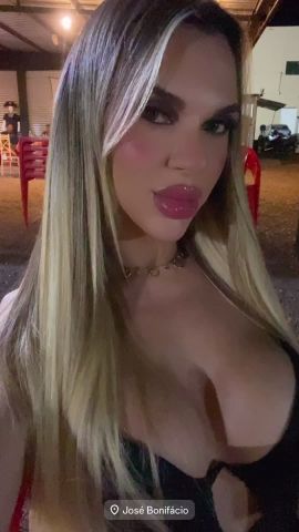 Bruninha Ambrosyo