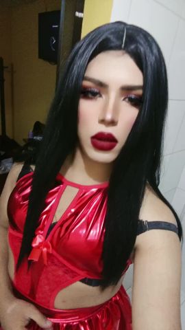 Jhazmin Ferrel 
