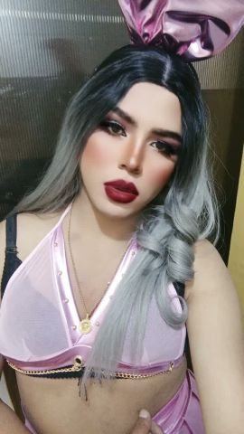 Jhazmin Ferrel 