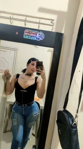 Mia