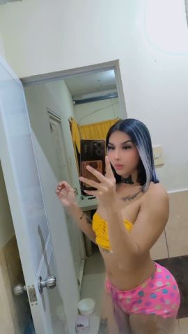 Mia