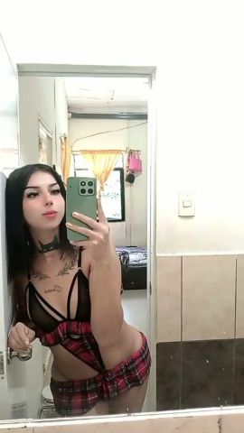 Mia