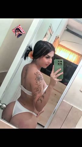 Mia