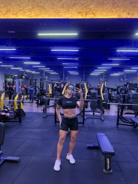 Bruna Sales