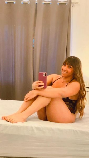 ΠεριγραφήHELLO GUYS !!! I'm Mel
100% REAL!! VERIFIED PROFILE!!!!

100% hard and very horny.

I LOVE FUCKING ASS.
I’M Active and passive, whichever you prefer 
But I love Give Milk and sperm too 

I have a lot of MILK to give you.

Very fat 9 inches full of milk here to enjoy and satisfy your desires.

My pictures are 100% genuine.
