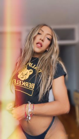 Victoria S
