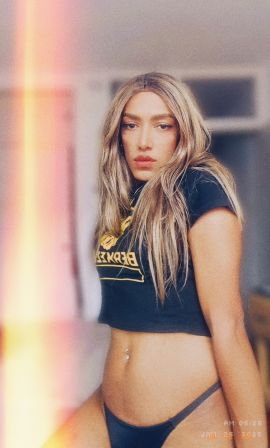 Victoria S