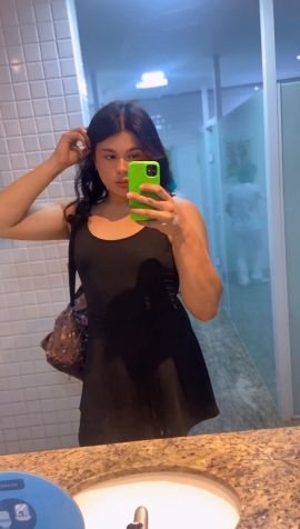 vicky Dutra