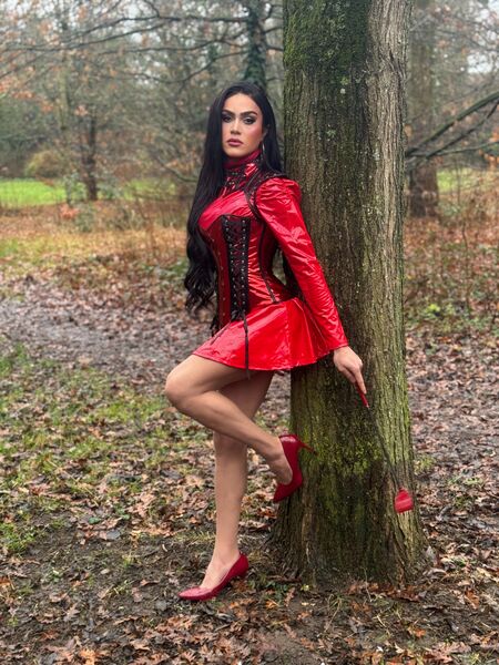 Luna Dominatrice 