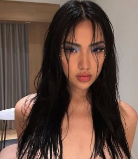 Shemale Maya