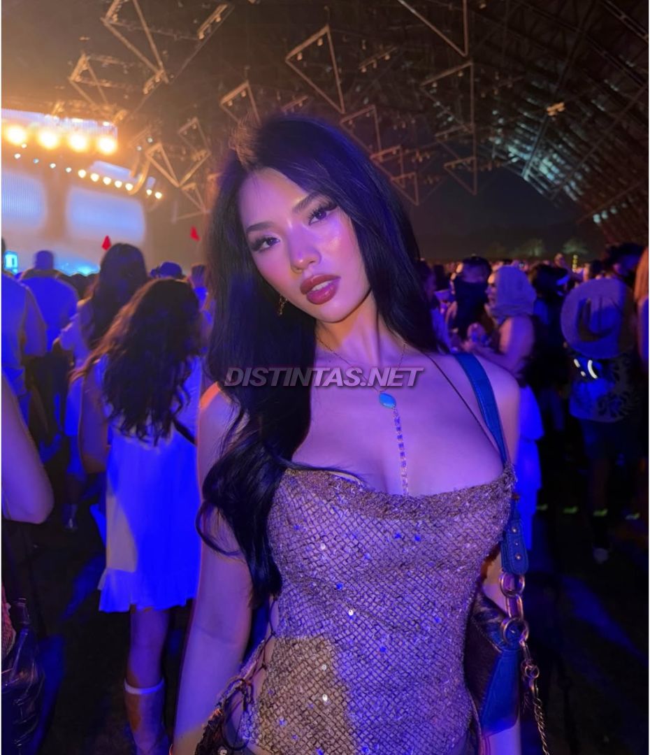 Shemale Maya