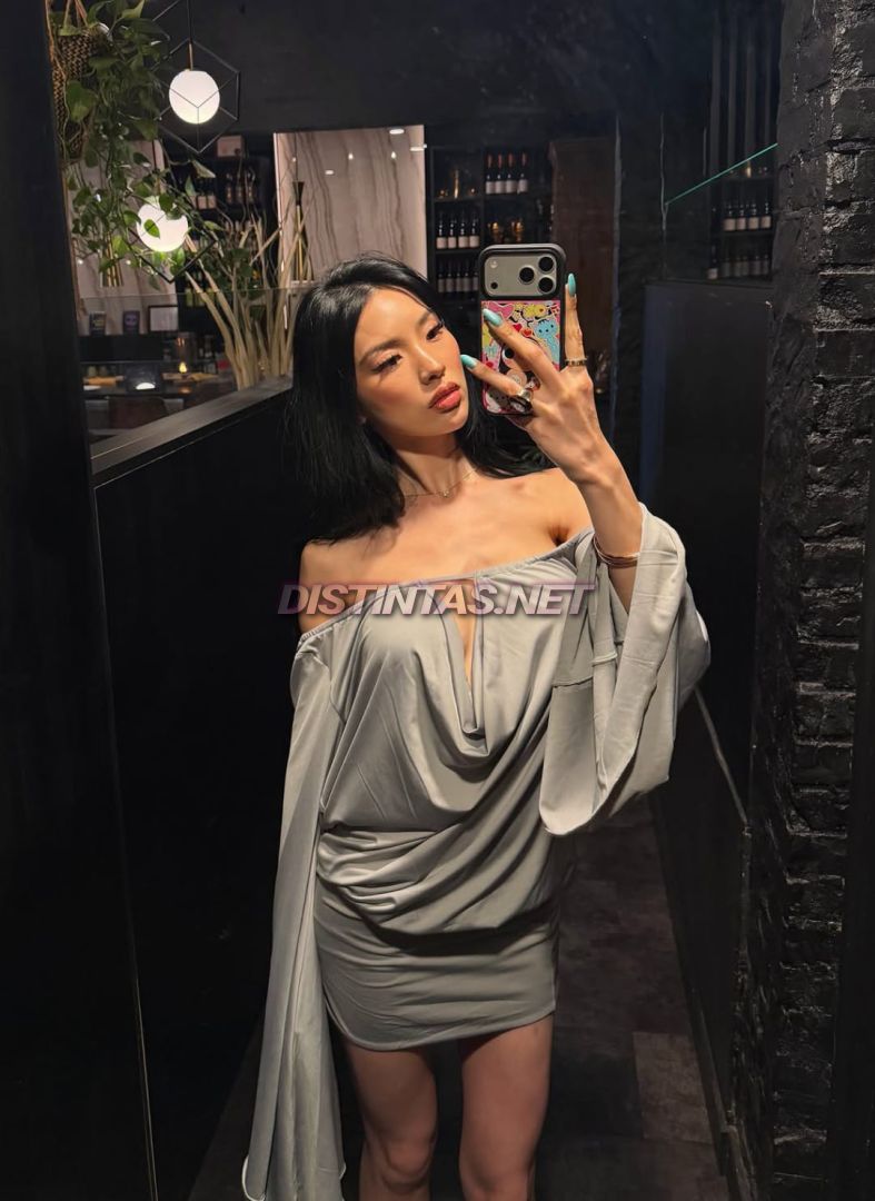 Shemale Maya