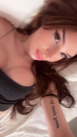  sexy Tara 
