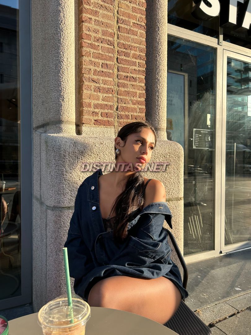 Daniela Claire