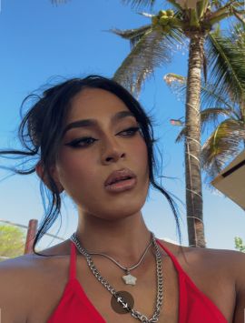 Isa Brown