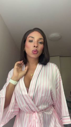 Bella Cifuentes