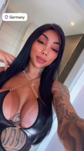 Mirella Doll