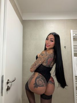 Mirella Doll