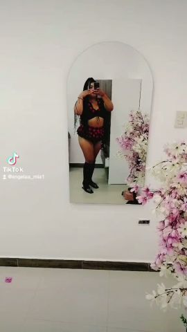 Angela Mia