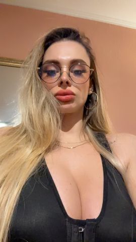 Samara Castelblanco