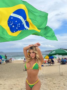 Alejandra sirena