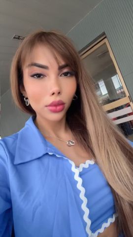 Lizzy laynez 
