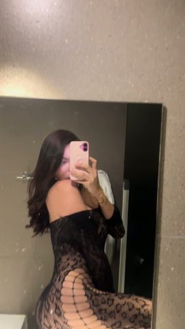 ASIAN GIRLFRIEND