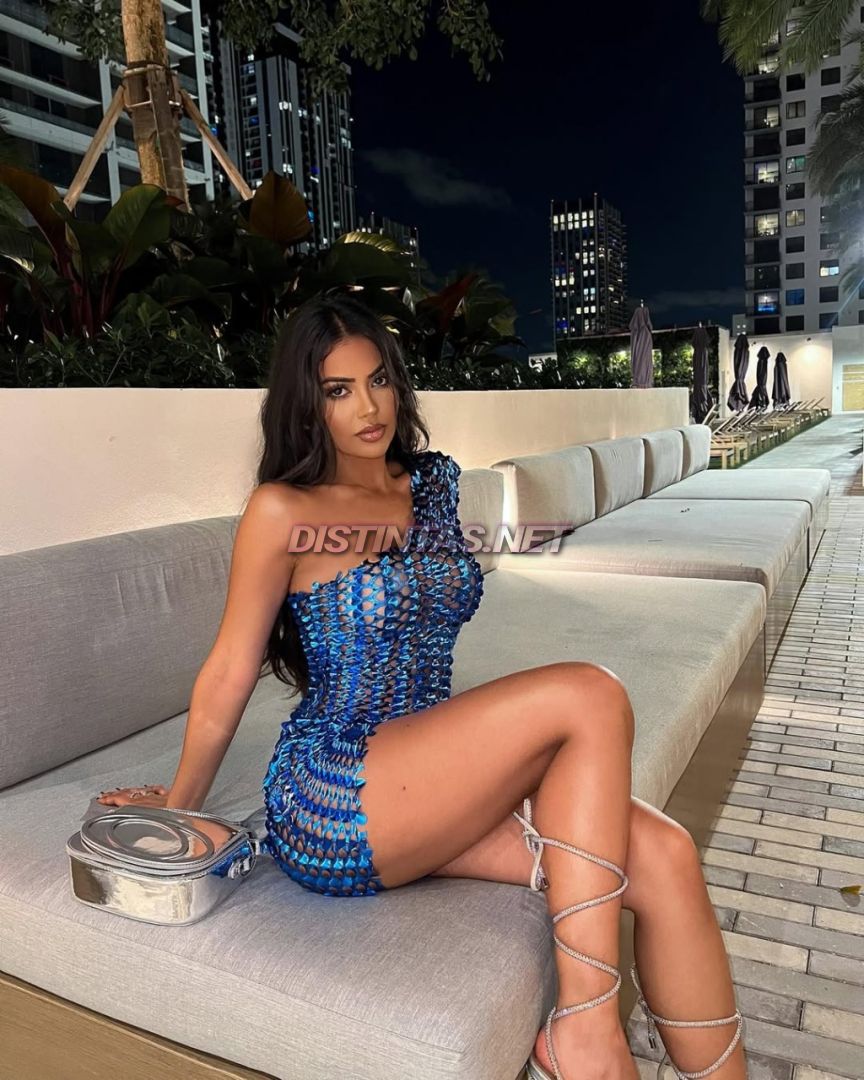 Malisa Luxury Sexy