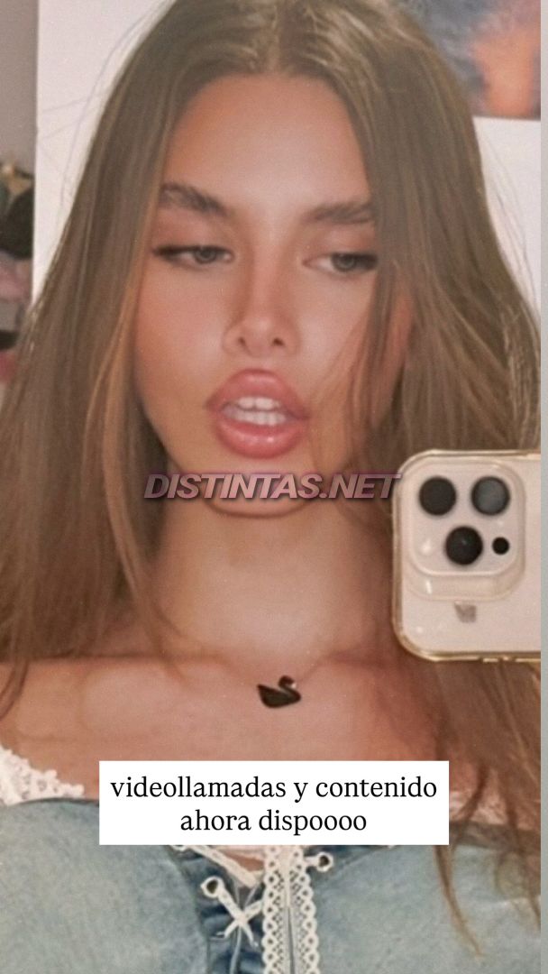 Mia Doll