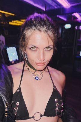 Daphne Noir