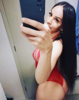Amelia Vega