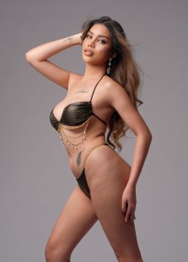 Sex symbol goddess 