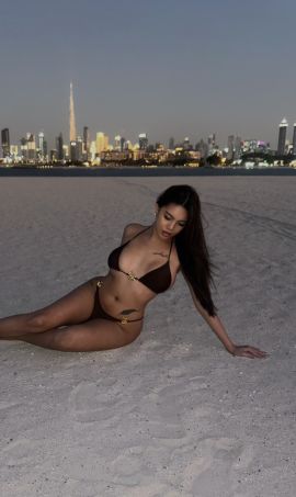 Sex symbol goddess 
