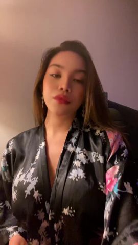 Sex symbol goddess 