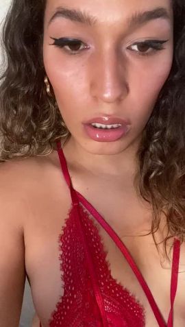 Julia Hot