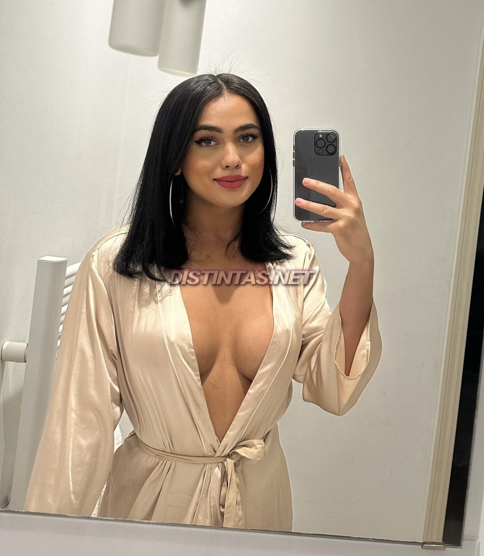 Samantta Melo 