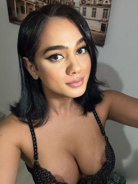 Samantta Melo 