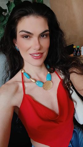 Bruna Colombo 